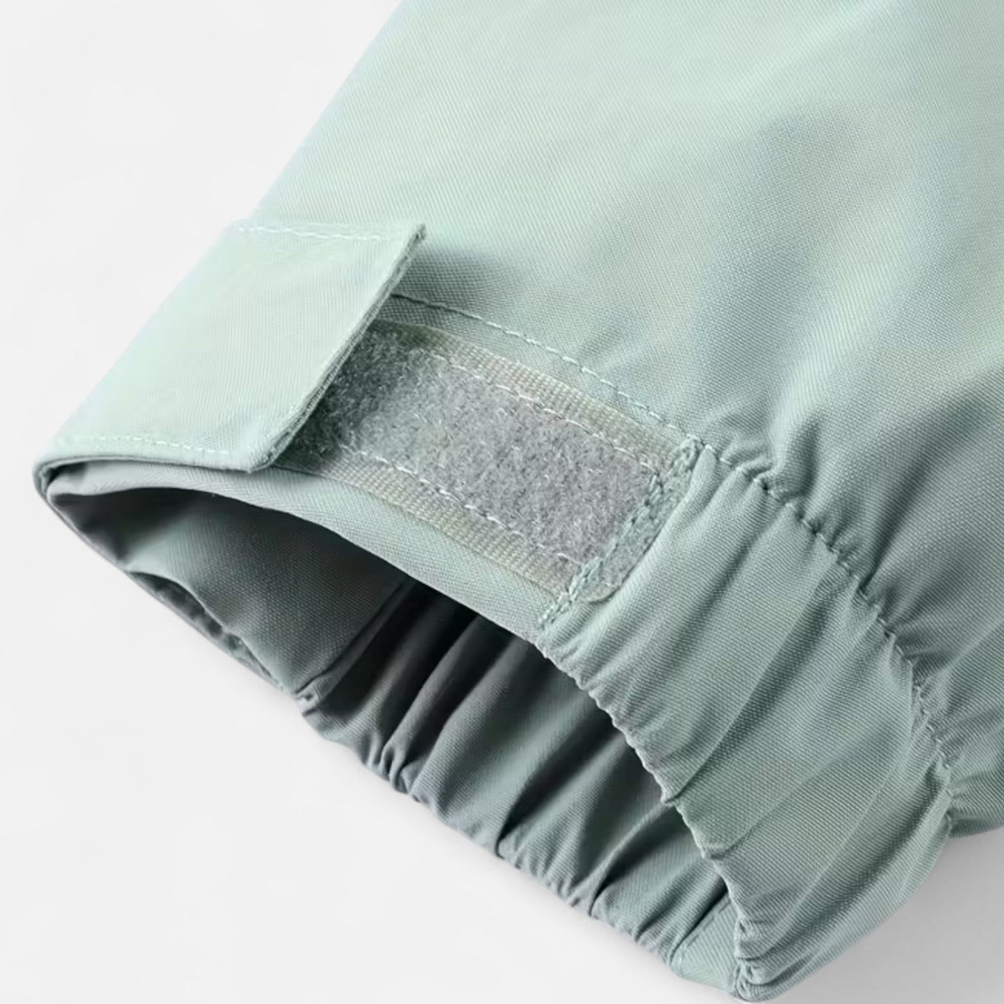 Men’s Windbreaker Jacket – Lightweight Hooded Design for Outdoor Comfort